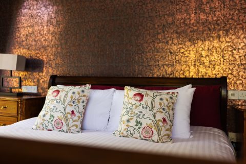 Room 1 wallpaper 4864