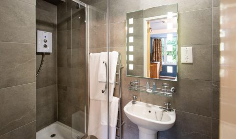 Room 10 ensuite